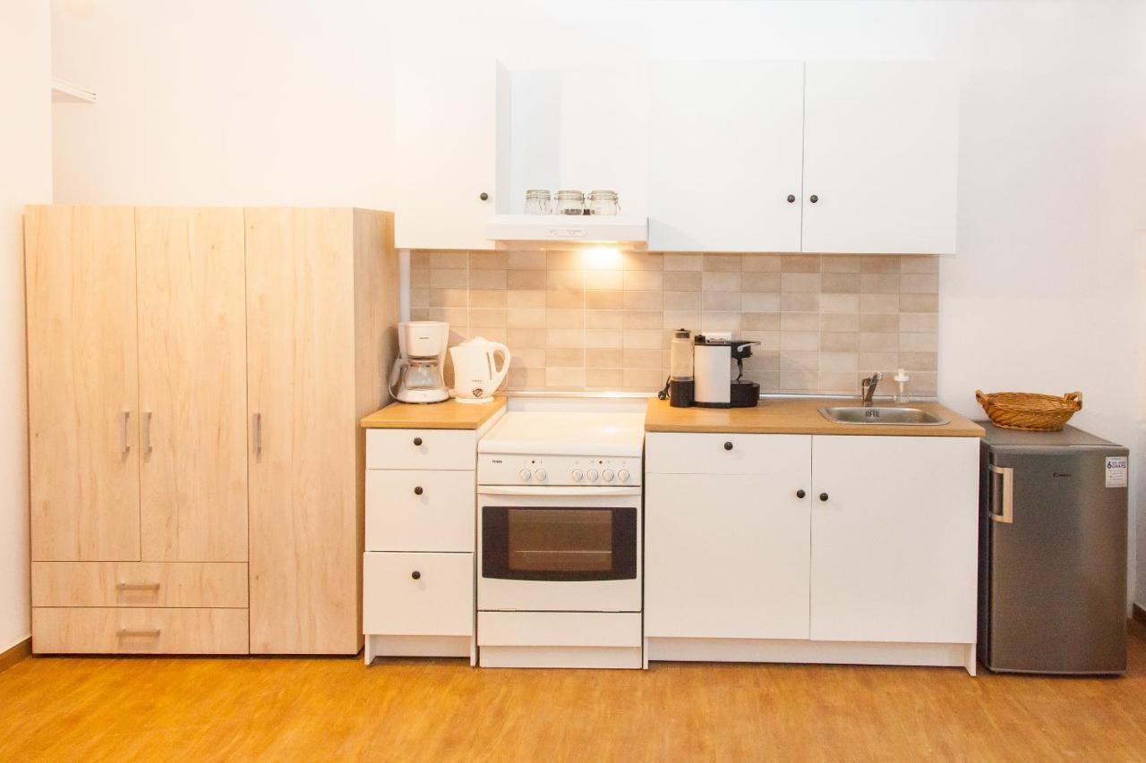 Glyfada Square Modern And Cozy Apartment Voula Экстерьер фото
